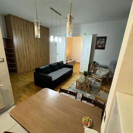 With Parking In The Center - 500m From Hlavni Nadrazi Brno